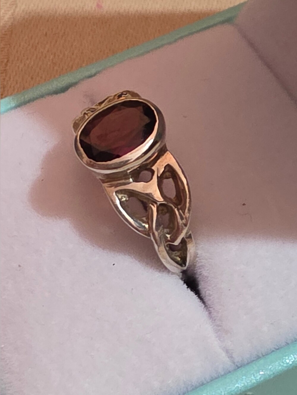 1Ct VINTAGE GARNET RING SIZE 7.5 - Picture 2 of 7